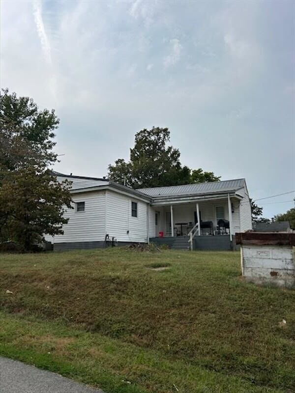 Property Photo:  151 W Main Street  KY 42462 