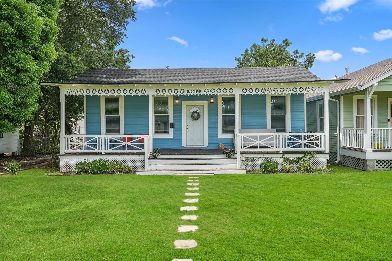 Property Photo:  4912 Avenue R  TX 77551 