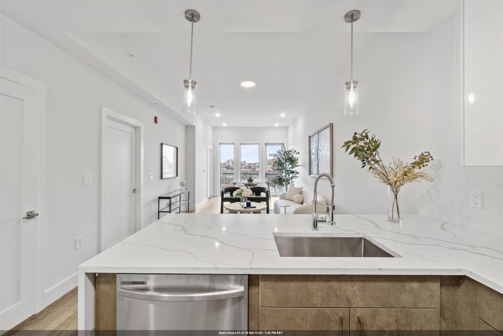 Property Photo: 412 Whiton St 802 NJ 07304