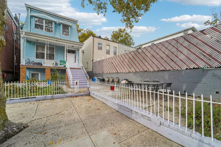 Property Photo: 84 Waverly St NJ 07307