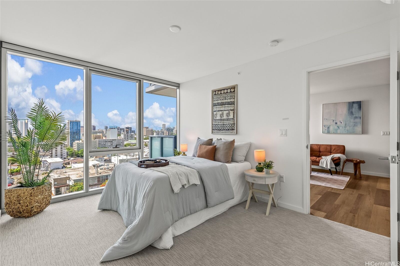 Property Photo:  1515 Liona Street 1202  HI 96814 