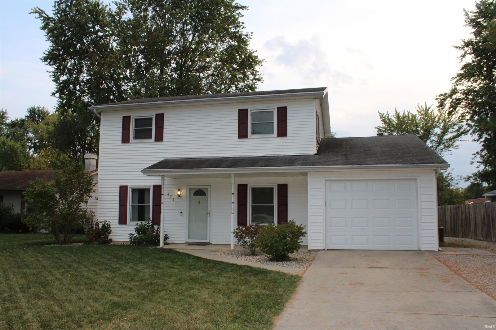 Property Photo:  4721 Belvidere Drive  IN 46835-4011 