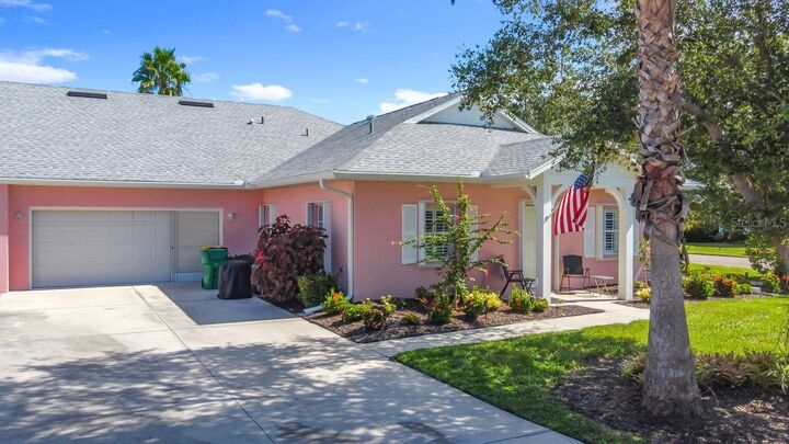 Property Photo:  2101 Royal Tern Circle  FL 33983 