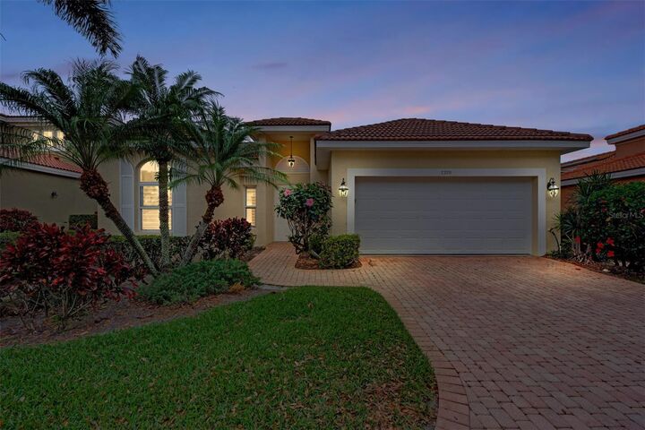 Property Photo:  7270 Alicante Drive 3  FL 34238 