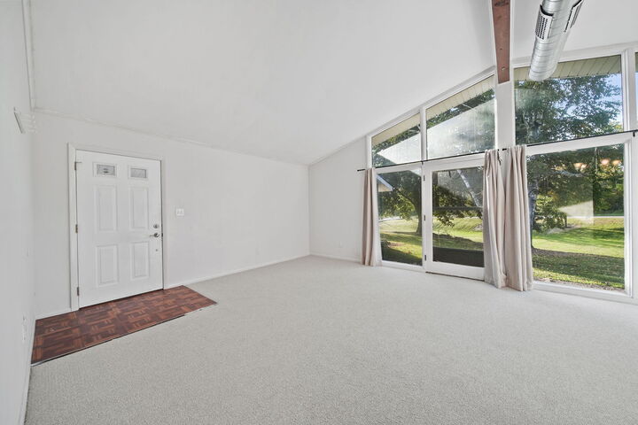 Property Photo:  320 S Clinton Street  MI 48158 