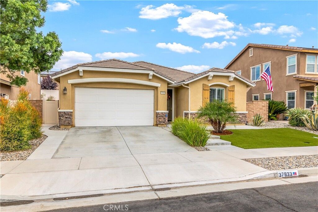 Property Photo: 37833 Apache Plume Drive CA 92563