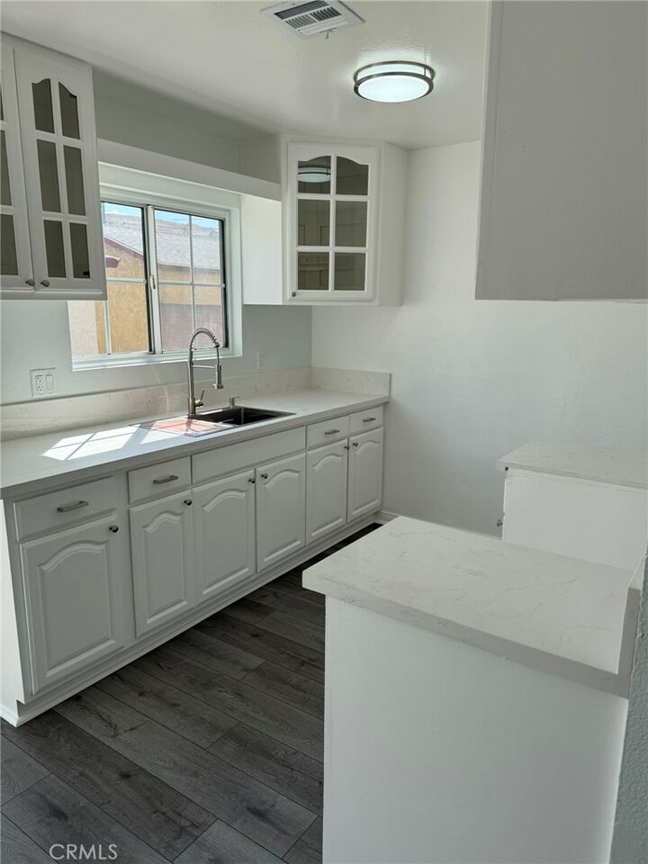 Property Photo:  6340 Orange Avenue  CA 90805 