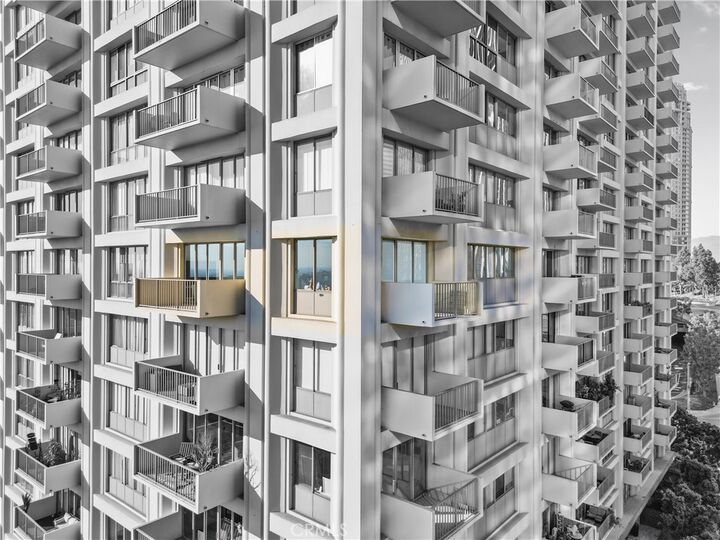 Property Photo:  2160 Century Park E 902  CA 90067