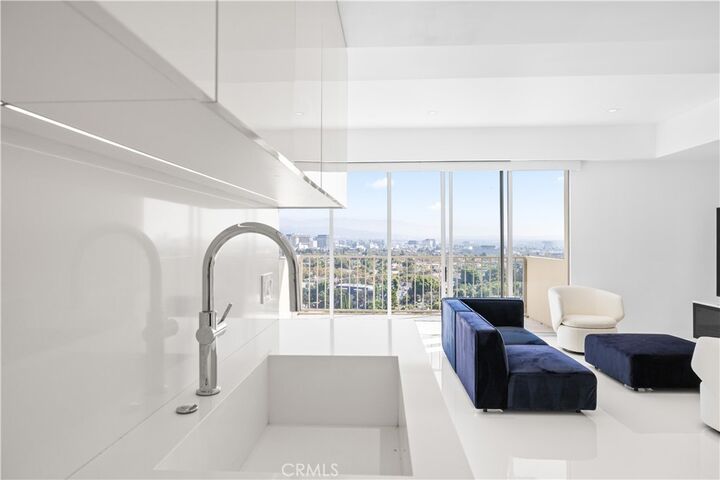 Property Photo:  2160 Century Park E 902  CA 90067 