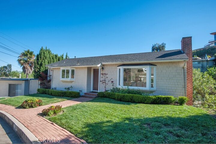 Property Photo:  7120 Pacific View Dr.  CA 90068 