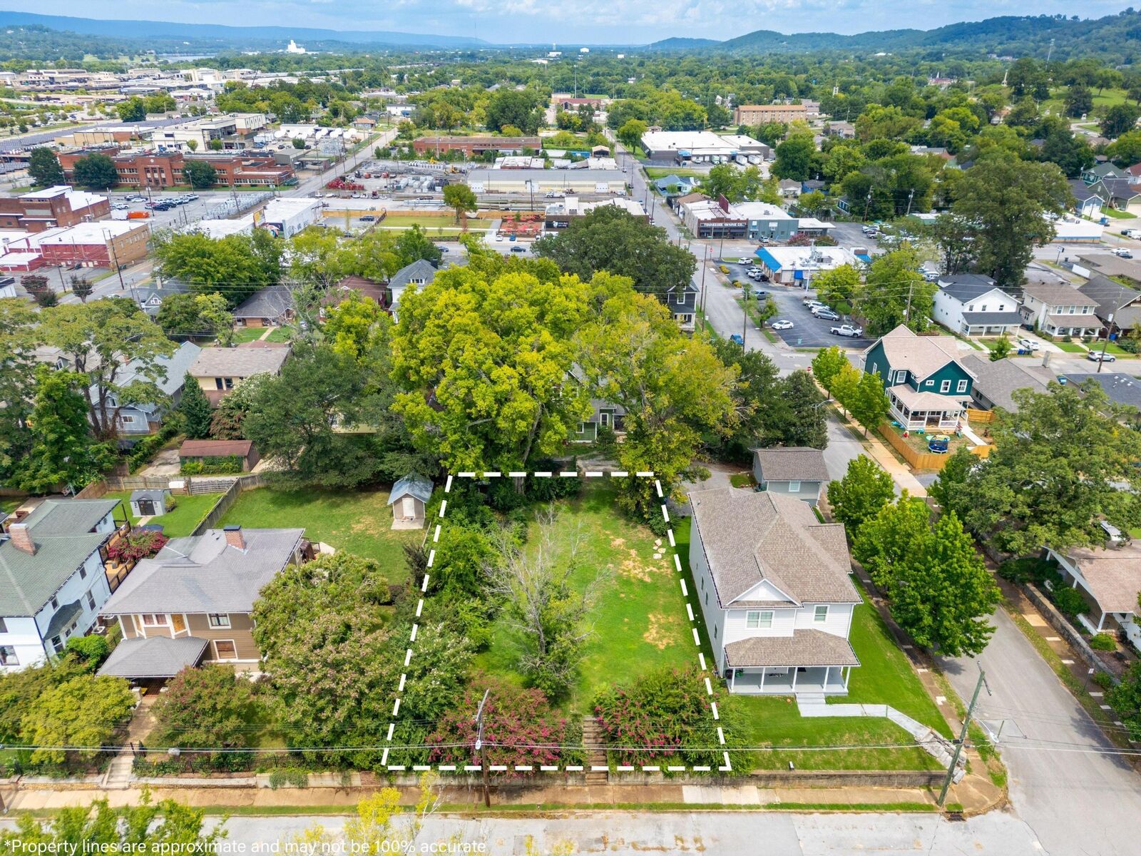 Property Photo: 1513 Chamberlain Avenue TN 37404