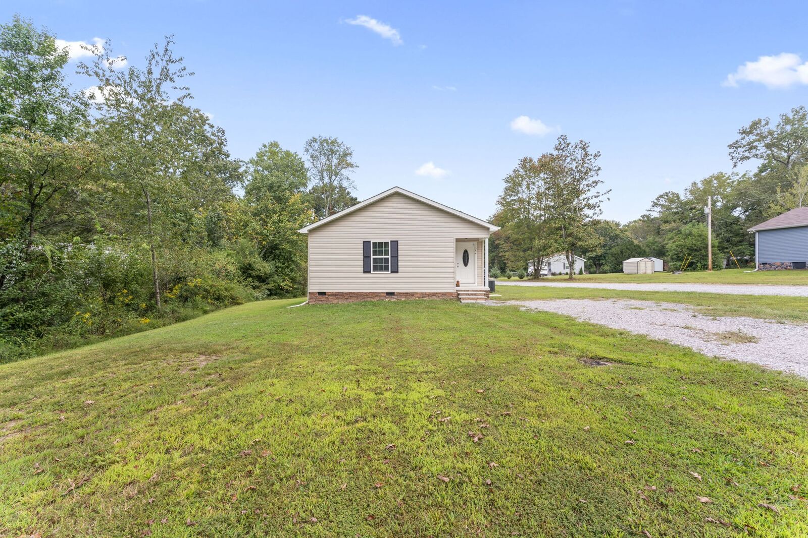 Property Photo:  354 Riddle Ln  TN 37330