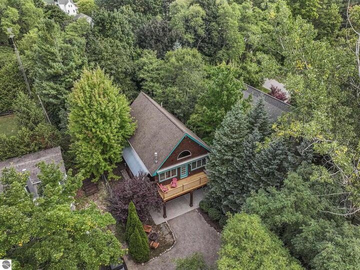 Property Photo:  525 E Oak  MI 49654 