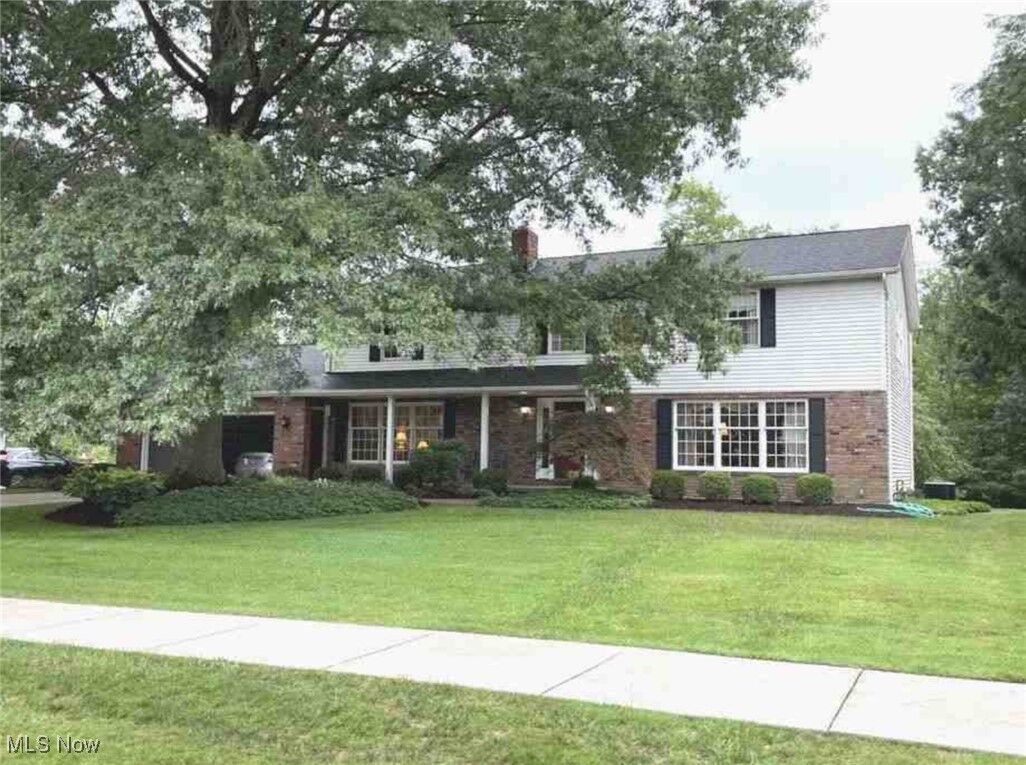 Property Photo:  37670 Bunker Hill Drive  OH 44139 