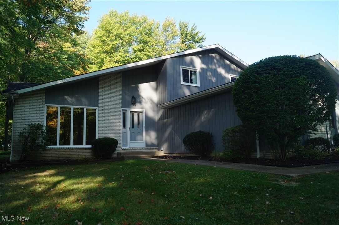 Property Photo: 7372 Liberty Road OH 44139