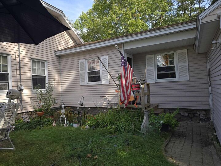 Property Photo:  22 Millville Street  NH 03079 