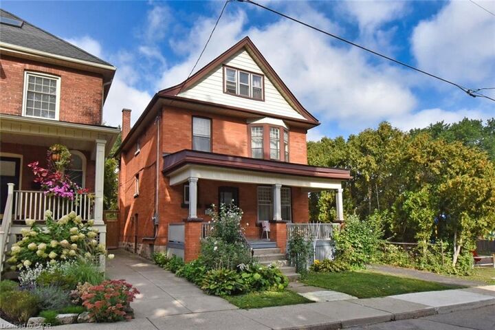 14 Spruceside Avenue  Hamilton ON L8P 3Y3 photo