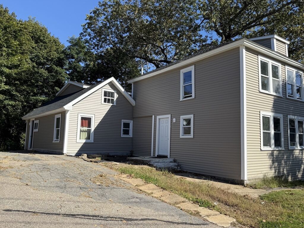 Property Photo: 27 Maple St MA 01562
