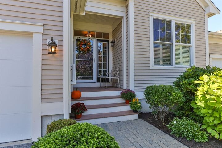 Property Photo:  116 Grey Hawk Dr 116  MA 02649 