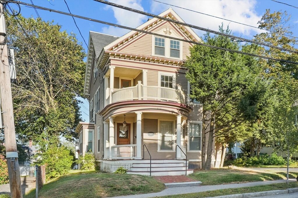 Property Photo:  312 Wilder Street  MA 01851 