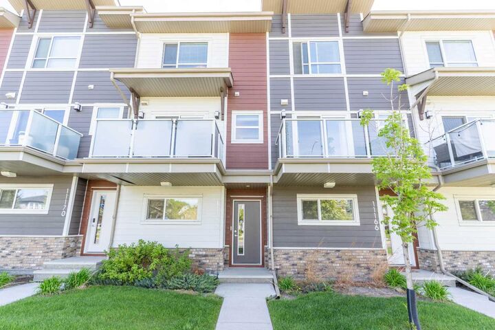 Property Photo:  11168 Harvest Hills Gate NE  AB T3K 2M7 