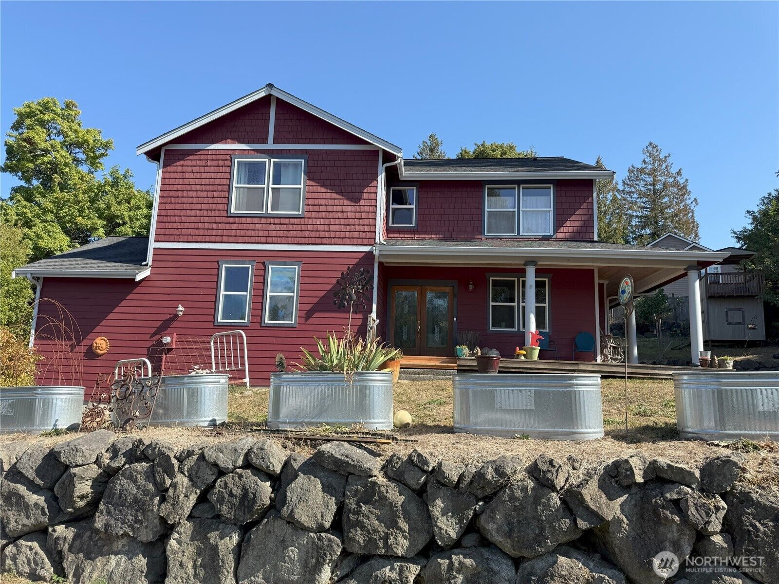 Property Photo:  2372  Douglas Drive NE  WA 98110 