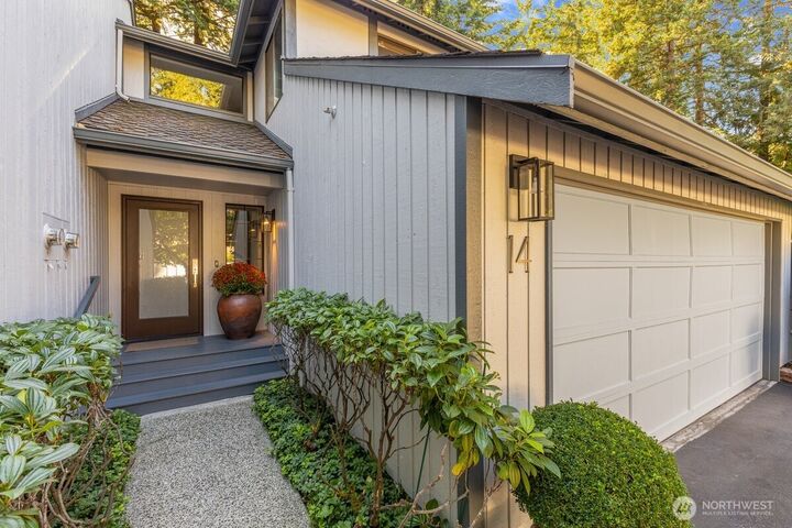 Property Photo: 1805 Village Green Drive 14 WA 98012