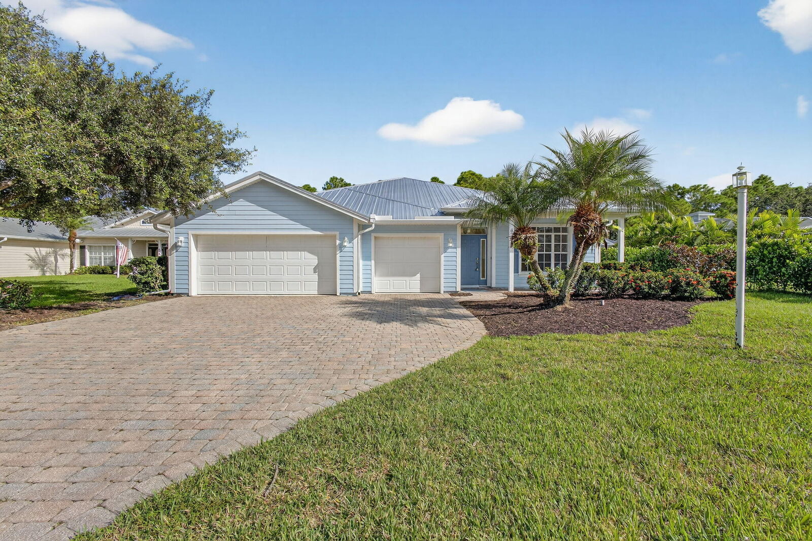 Property Photo: 672 NE Owls Nest Court FL 34983