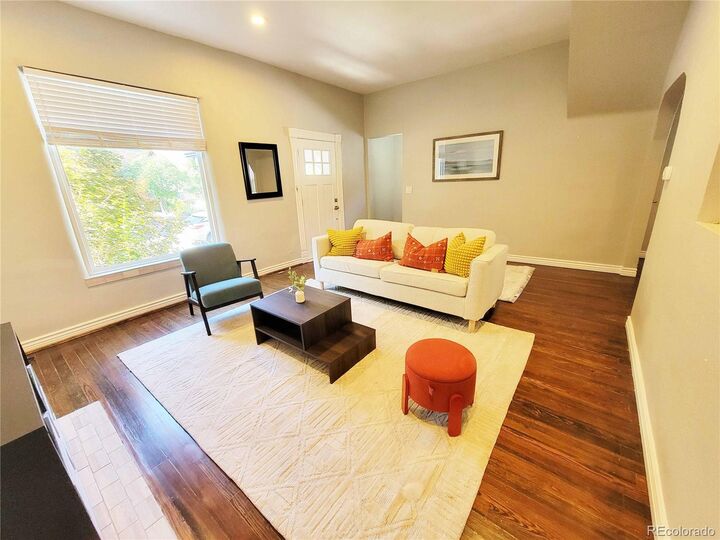 Property Photo: 424 N Clarkson Street CO 80218