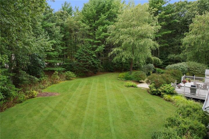 Property Photo:  10 Fellowship Court  RI 02817 