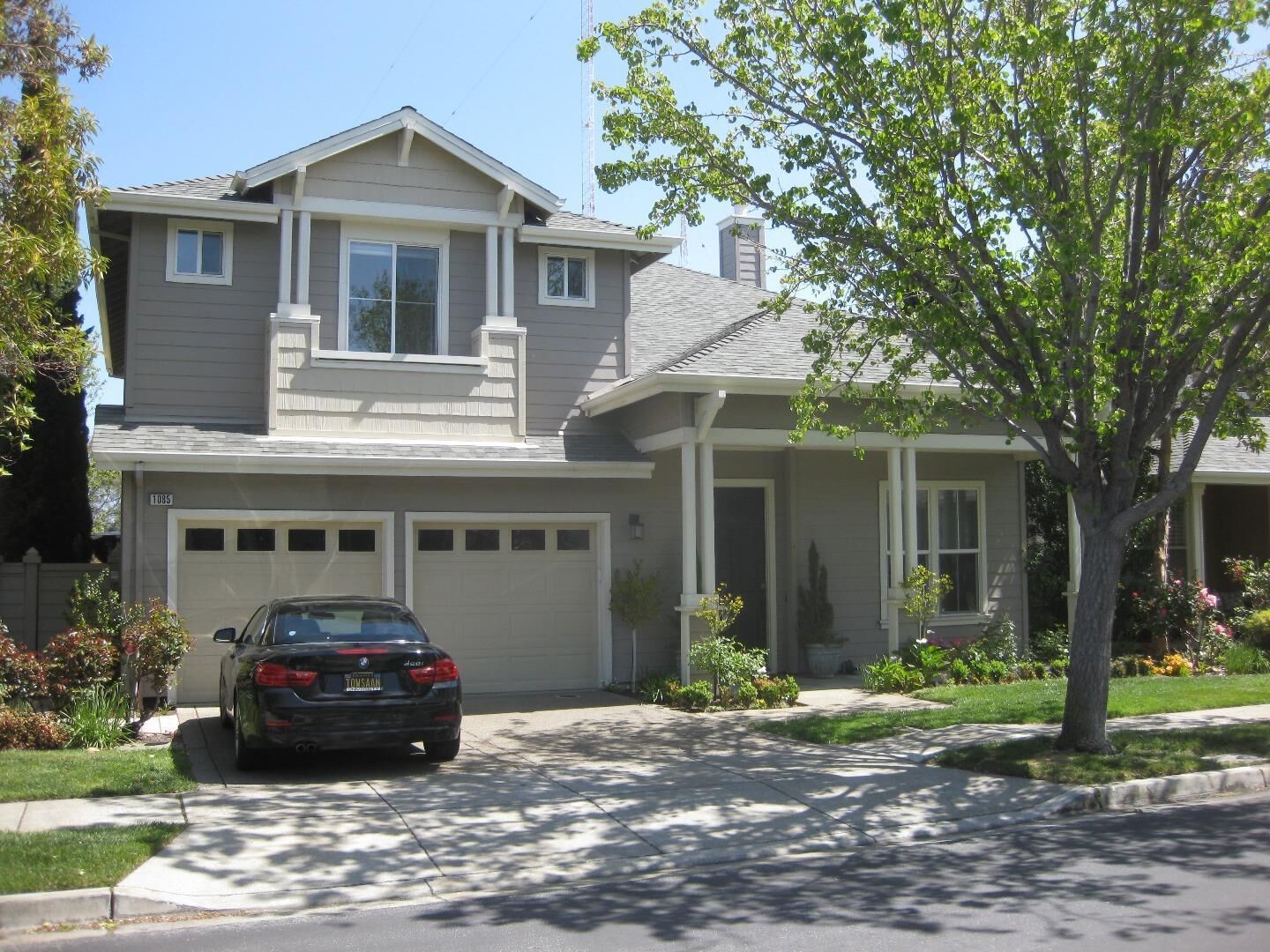 Property Photo:  1085 Rockport Avenue  CA 94065 