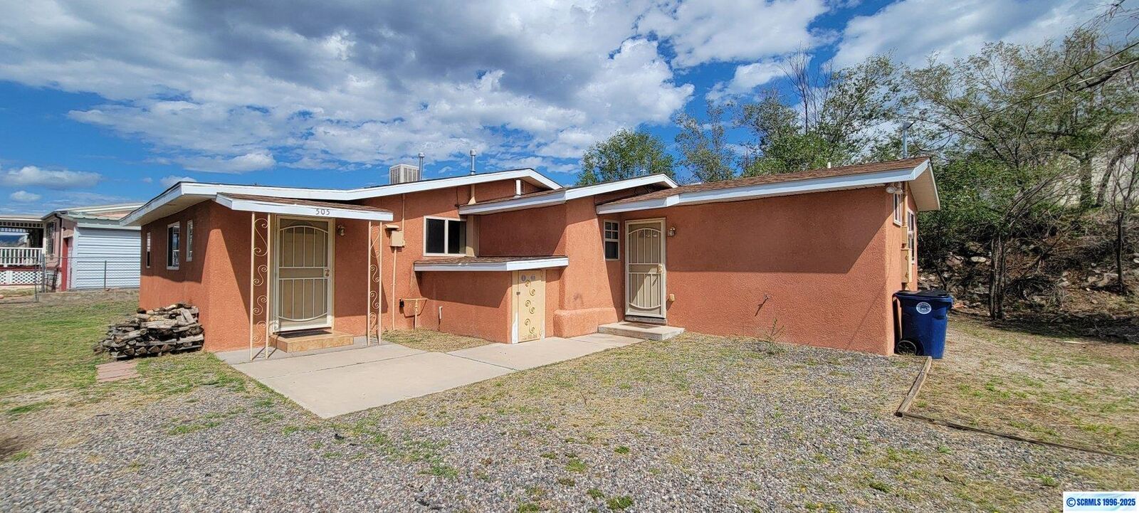 Property Photo:  505 E 10th Street  NM 88061 