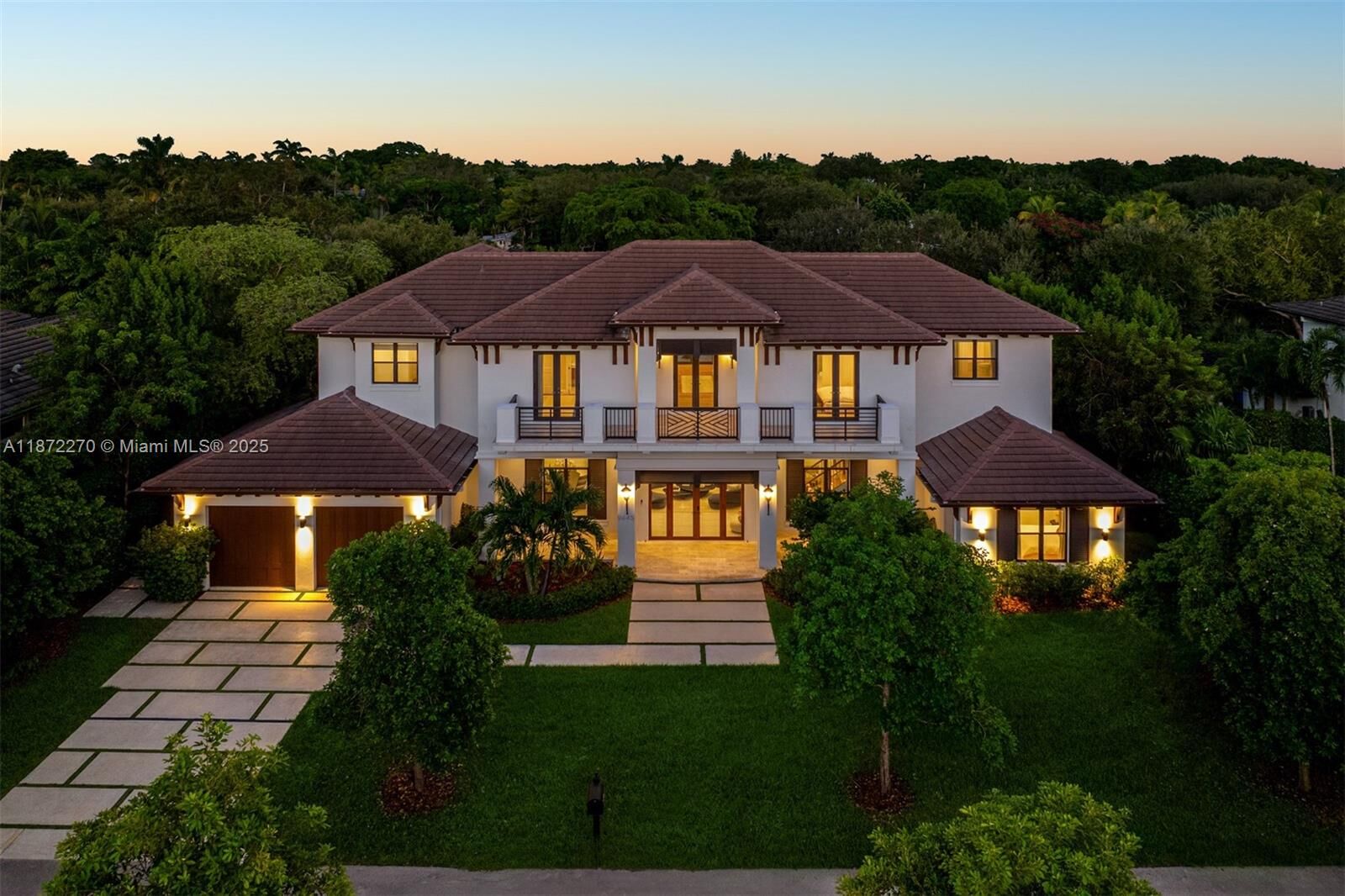 Property Photo: 9445 SW 72nd Ct FL 33156