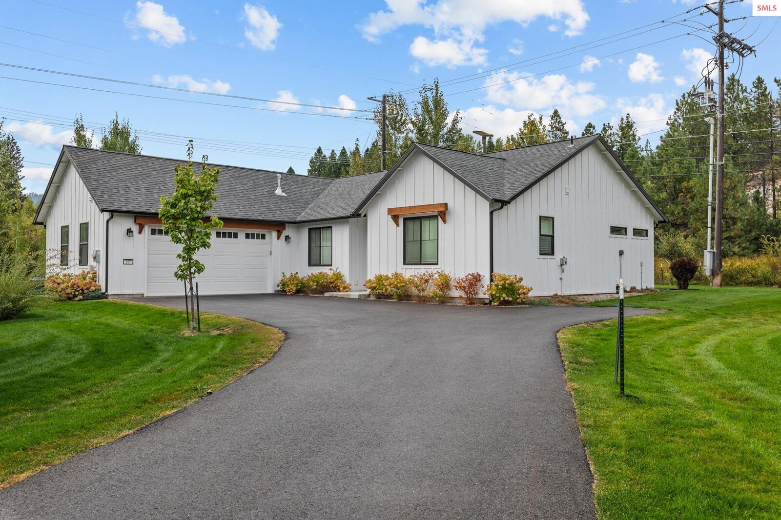 Property Photo: 117 Hanson Court ID 83825