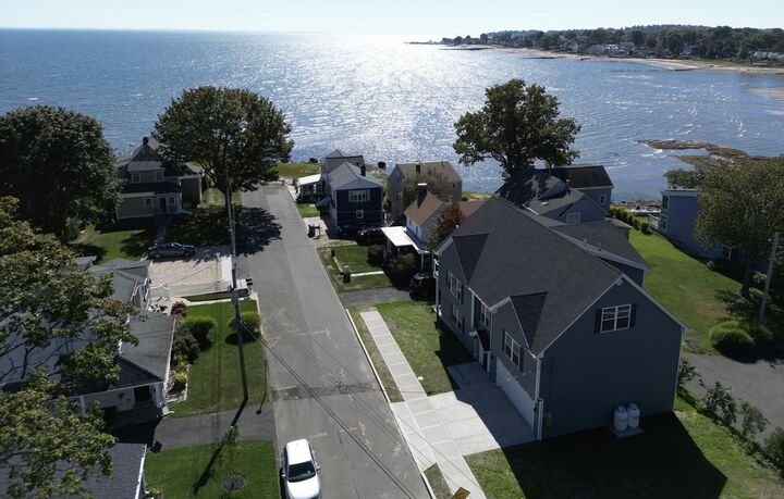 Property Photo: 14 Annawon Avenue CT 06516