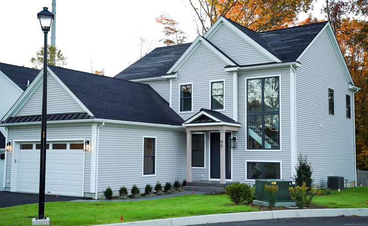 Property Photo:  170 Oronoque Lane 95  CT 06614 