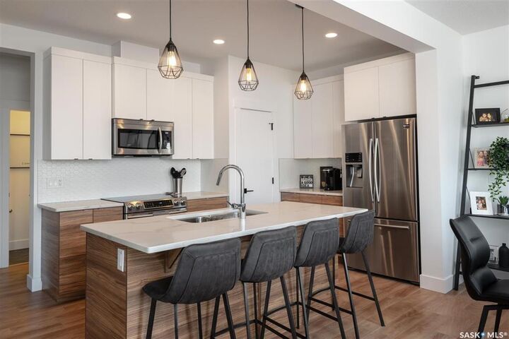 Property Photo:  2912 Welby Way  SK S4V 4A2 