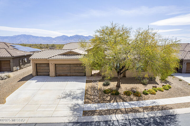 Property Photo: 11524 N Vista Ranch Place AZ 85658