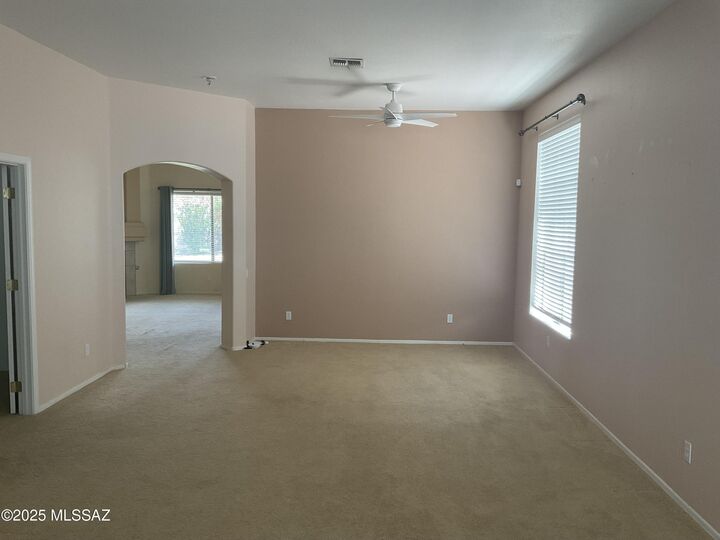 Property Photo:  961 S Lucinda Drive  AZ 85748 