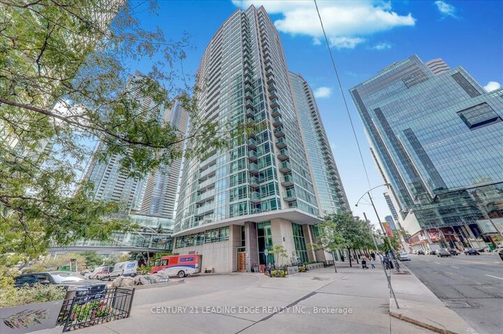 Property Photo:  397 Front Street W 3105  ON M5V 3S1 