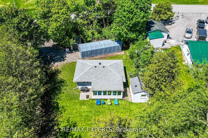 Property Photo:  24 Riverside Drive  ON K9V 0H6