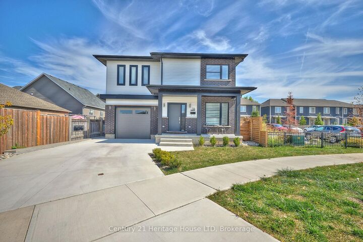 Property Photo:  16 Corbin Street  ON L2P 0E8 