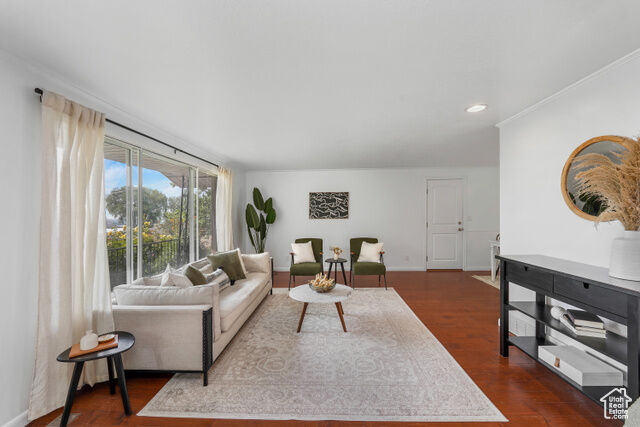 Property Photo:  630 E 3225 N  UT 84414 