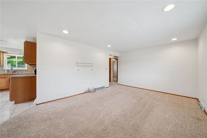 Property Photo: 354 Springwood Drive PA 15147