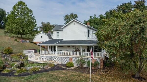 Property Photo:  1200 Hahntown Wendel Rd  PA 15642 