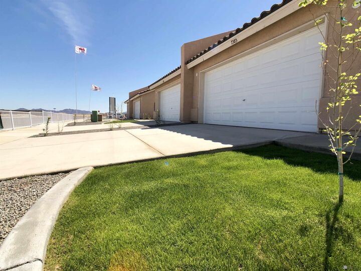 Property Photo: 7148 E 39 St AZ 85365