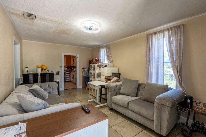 Property Photo:  4801 Lott Avenue  TX 78721 