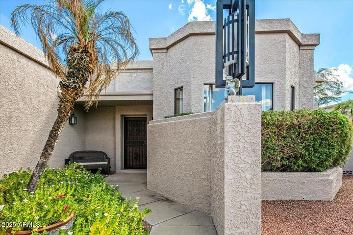 Property Photo:  6719 E Kelton Lane  AZ 85254