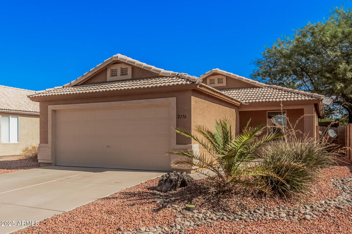 Property Photo: 2176 W 20th Avenue AZ 85120