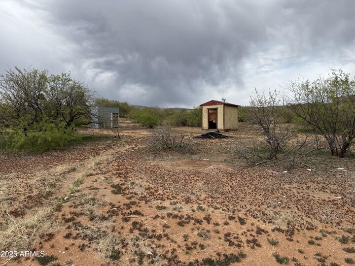Property Photo:  515 S Ole Paint Way 2  AZ 86325 